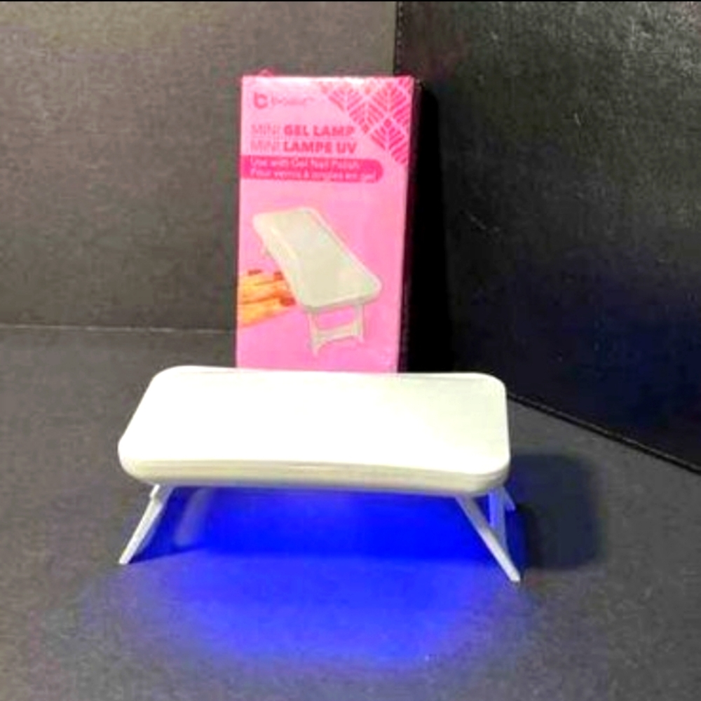 Uv nail lamp